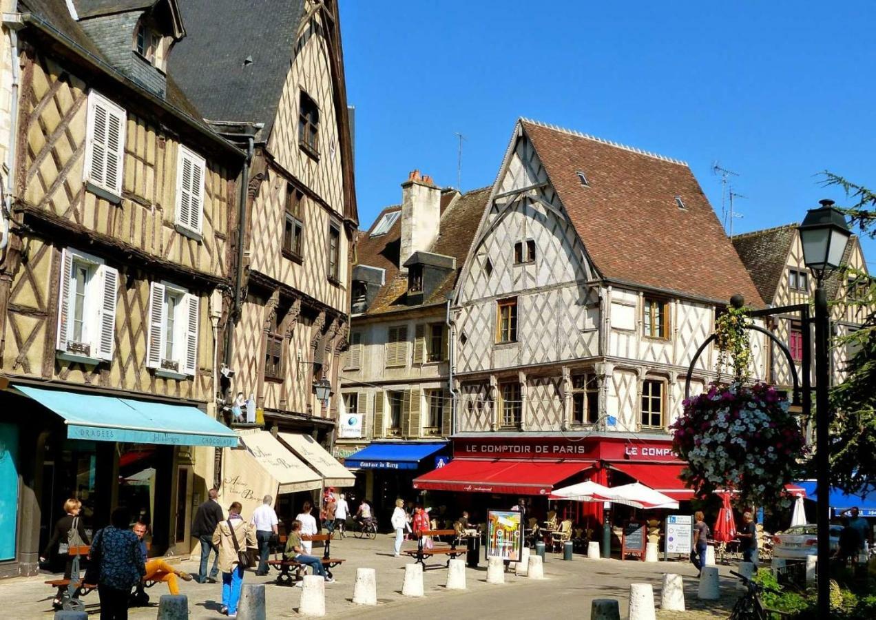Camping De Bourges Exterior foto